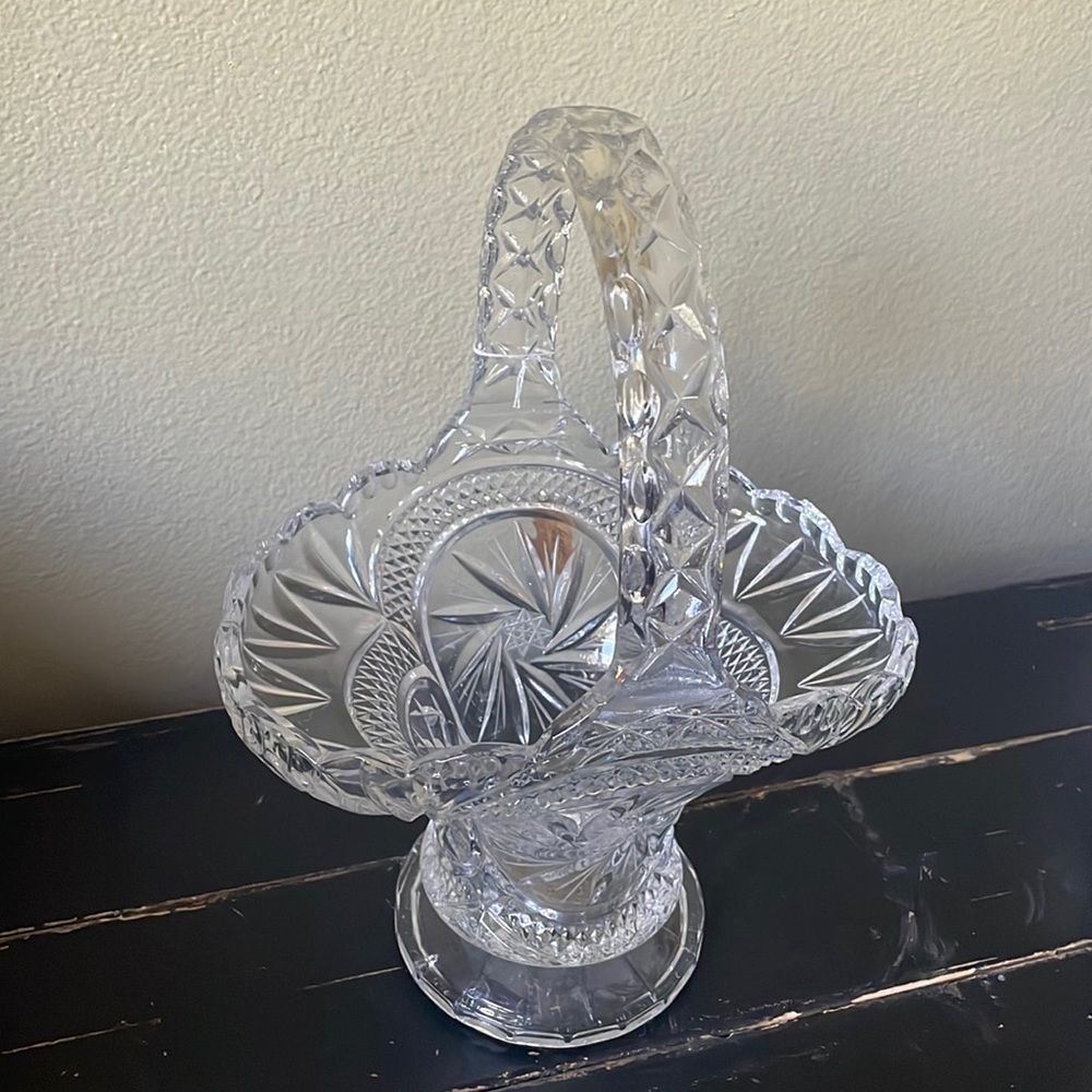 XL Crystal Basket
